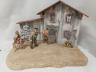 Tiroler Herberge mit Figuren